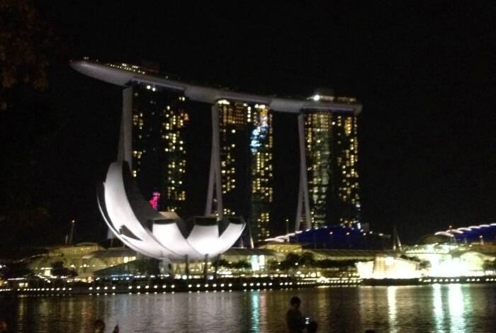 Museo ArtScience di notte