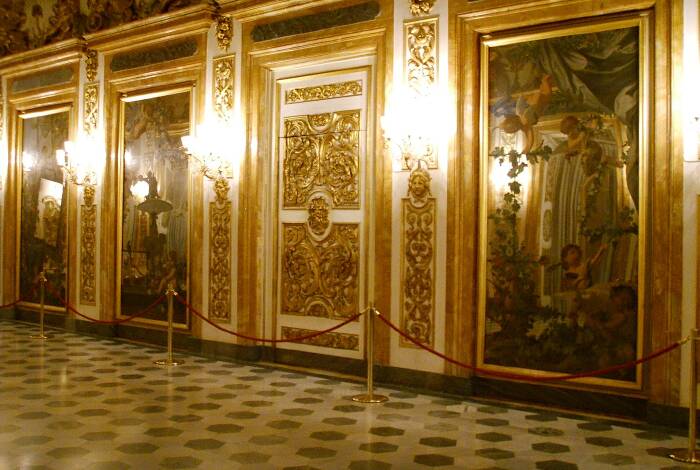 Galleria di Luca Giordano (Mirror Gallery) | Wiki Commons: Sailko CC-BY 2.5