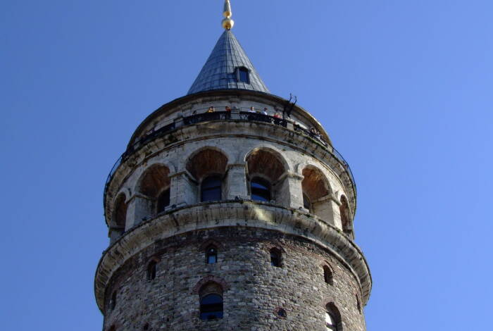 Top of the Galata Tower | Flickr: Jerzy Kociatkiewicz CC-BY-SA 2.0