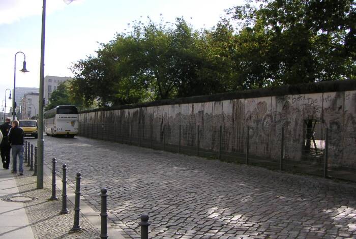 Fragment of the Berlin Wall | Pixabay
