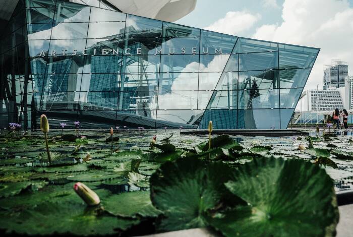 ArtScience Museum at Marina Bay Sands | Photo: Unsplash, Singapore Stock Photos