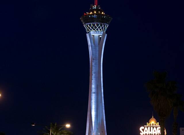 Stratosphere Tower | Antoine Taveneaux CC BY-SA 3.0
