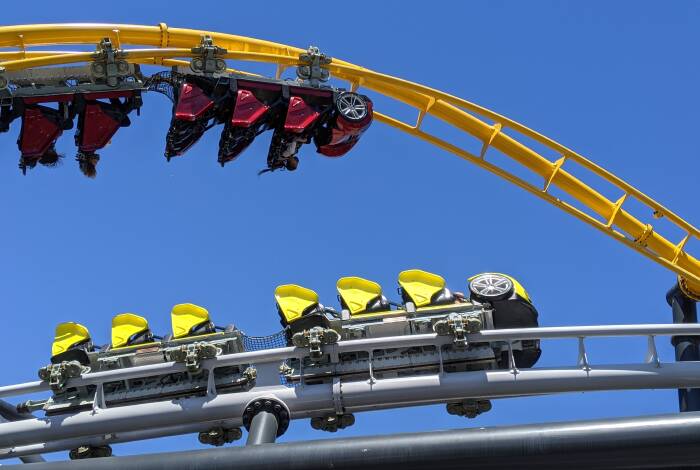 West Coast Racers Achterbahn im Six Flags | Foto: Flickr, Jeremy Thompson - CC-BY-NC-SA 2.0