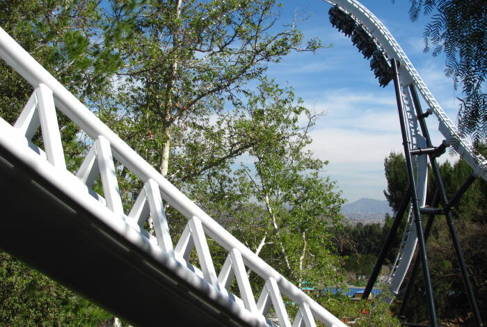 Full Throttle Achterbahn im Six Flags Magic Mountain | Foto: Flickr, Jeremy Thompson - CC-BY-NC-SA 2.0