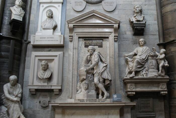 Poet's corner | 14GTR CC BY-SA 4.0