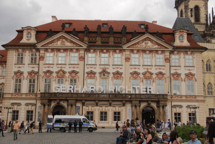 Palais Glotz-Kinsky | Flickr: Björn S... CC-BY 2.0