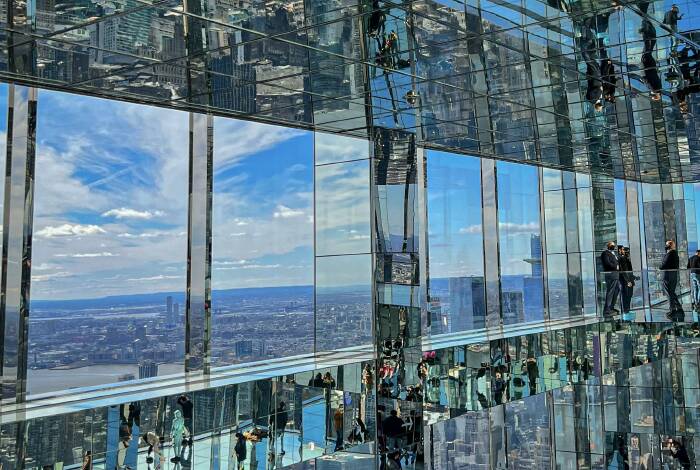 Transcendence 1 | Photo: Unsplash, Aline Sales