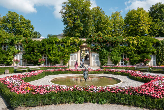 Mirabell Gardens | Flickr: Kent Wang CC-BY 2.0