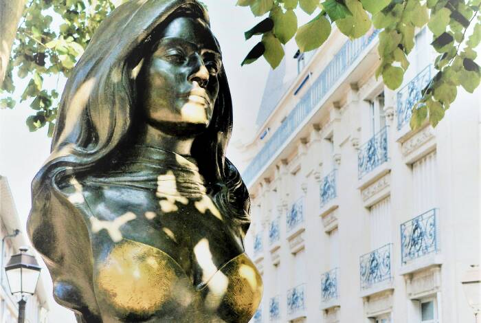 Place Dalida | Flickr: Carl Campbell CC-BY-SA 2.0