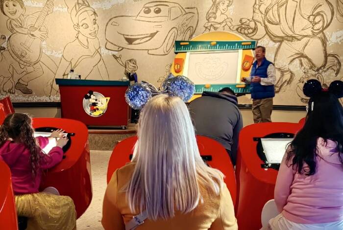 Walt Disney Drawing Academy | Foto: TicketLens, HGK