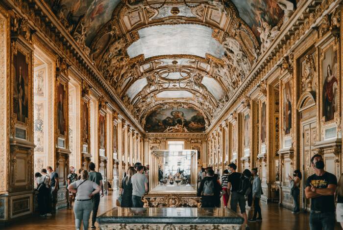 Louvre | Unsplash: DAT VO