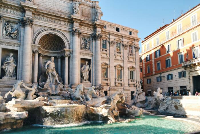 Trevi Fountain | Unsplash: Michele Bitetto