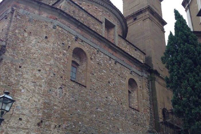 Exterior facade of the complex