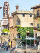 Barcelona: Poble Espanyol Ticket ohne Anstehen