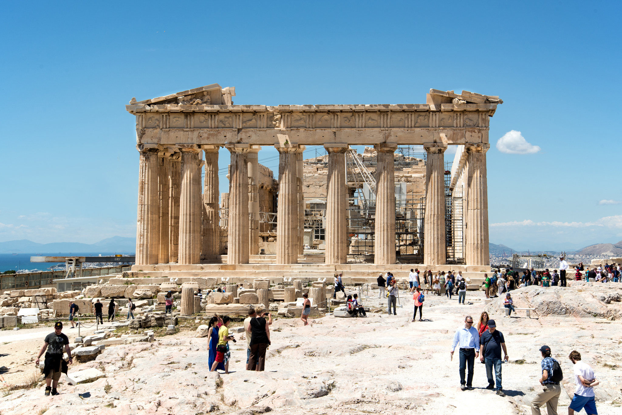 Акрополь это. Акрополь Афины Греция. Афинский Акрополь Афины. Акрополис Афины. Афинский Акрополь достопримечательности.