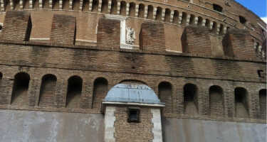 Mausoleum des Hadrian | Online Tickets & Touren Preisvergleich