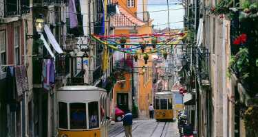 Bairro Alto tickets & tours | Price comparison