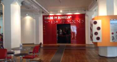Dialogue in the Dark | Online Tickets & Touren Preisvergleich