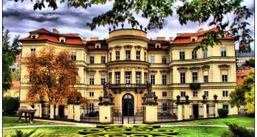 Palais Lobkowitz in der Prager Burg | Online Tickets & Touren Preisvergleich