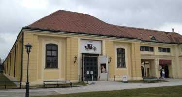 Wagenburg tickets & tours | Price comparison