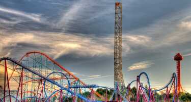 Six Flags Magic Mountain | Online Tickets & Touren Preisvergleich