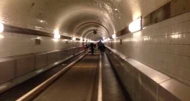 St. Pauli Elbtunnel tickets & tours | Price comparison