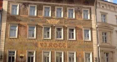 Hard Rock Cafe Prague tickets & tours | Price comparison