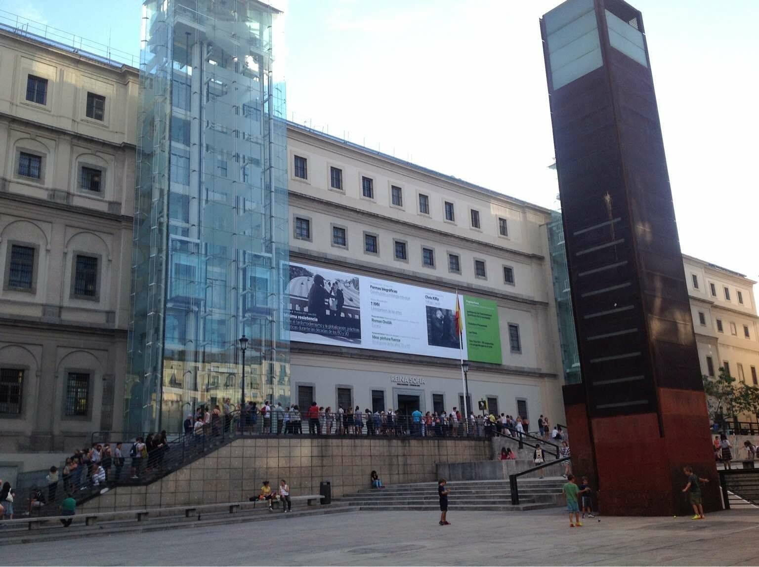 Museo Nacional Centro De Arte Reina Sofia Vergleiche Tickets Ohne Anstehen