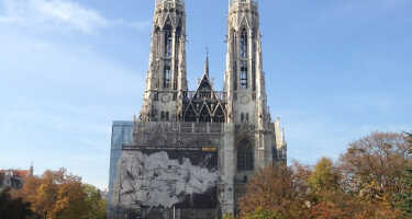 Votivkirche | Online Tickets & Touren Preisvergleich