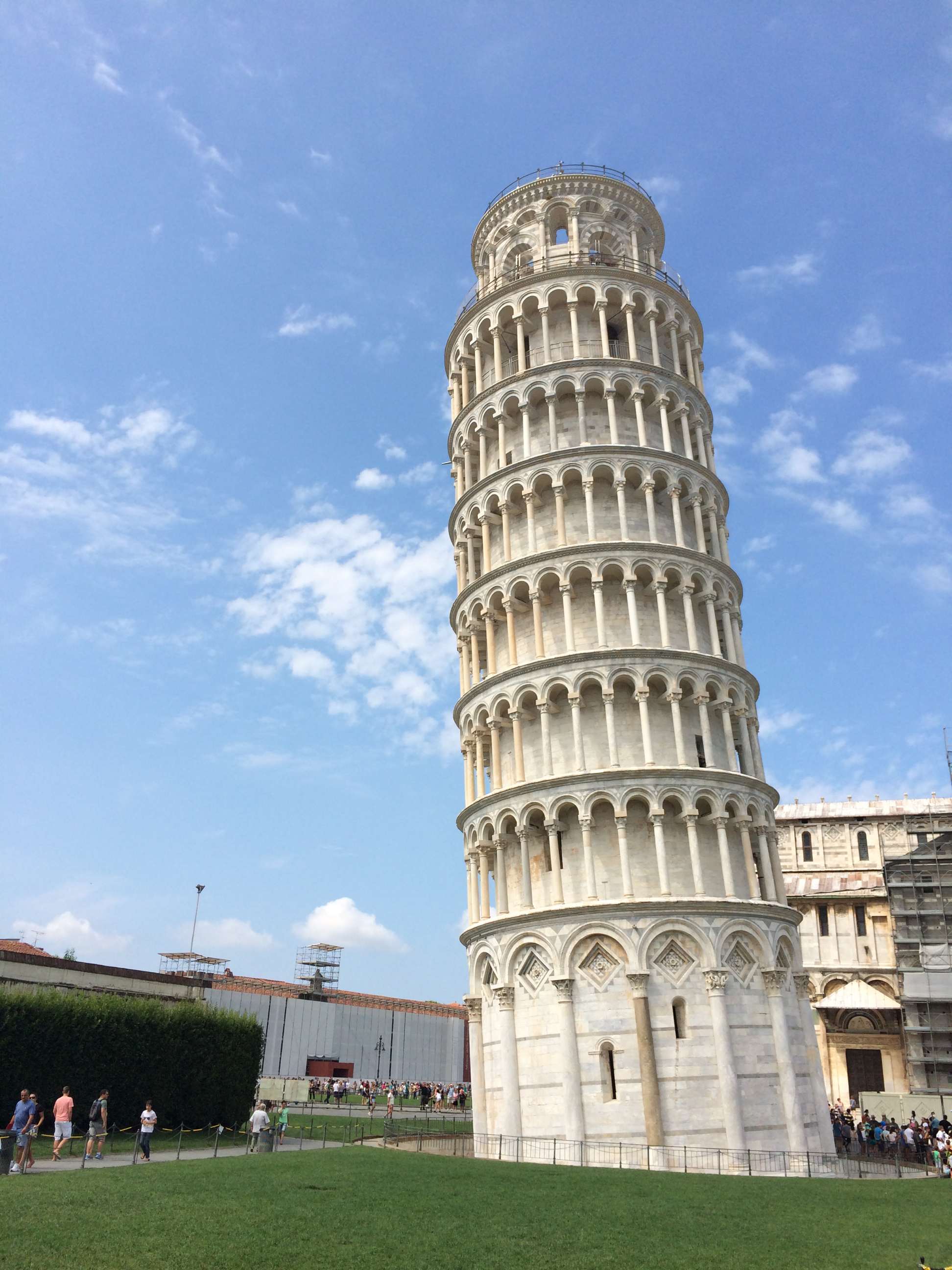 menara pisa