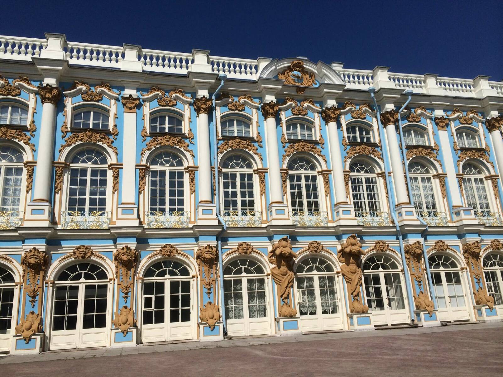 Catherine Palace | Compare Tours from Different Websites and See the Imperial Palace and Amber Room