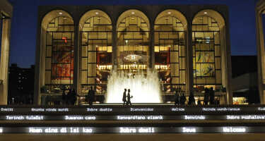 Metropolitan Opera tickets & tours | Price comparison