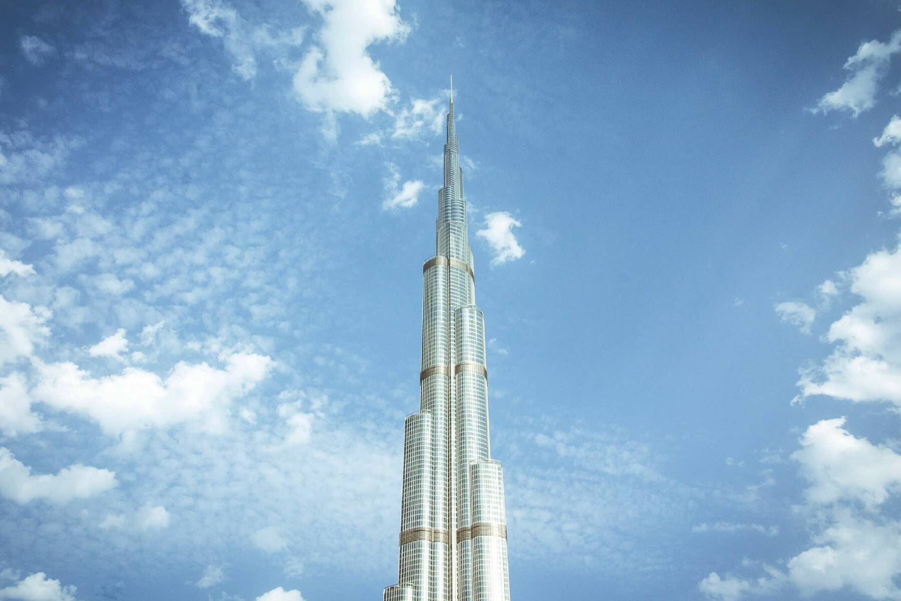 Burj Khalifa Cutting Clouds