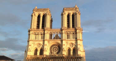 Kathedrale Notre-Dame de Paris | Online Tickets & Touren Preisvergleich